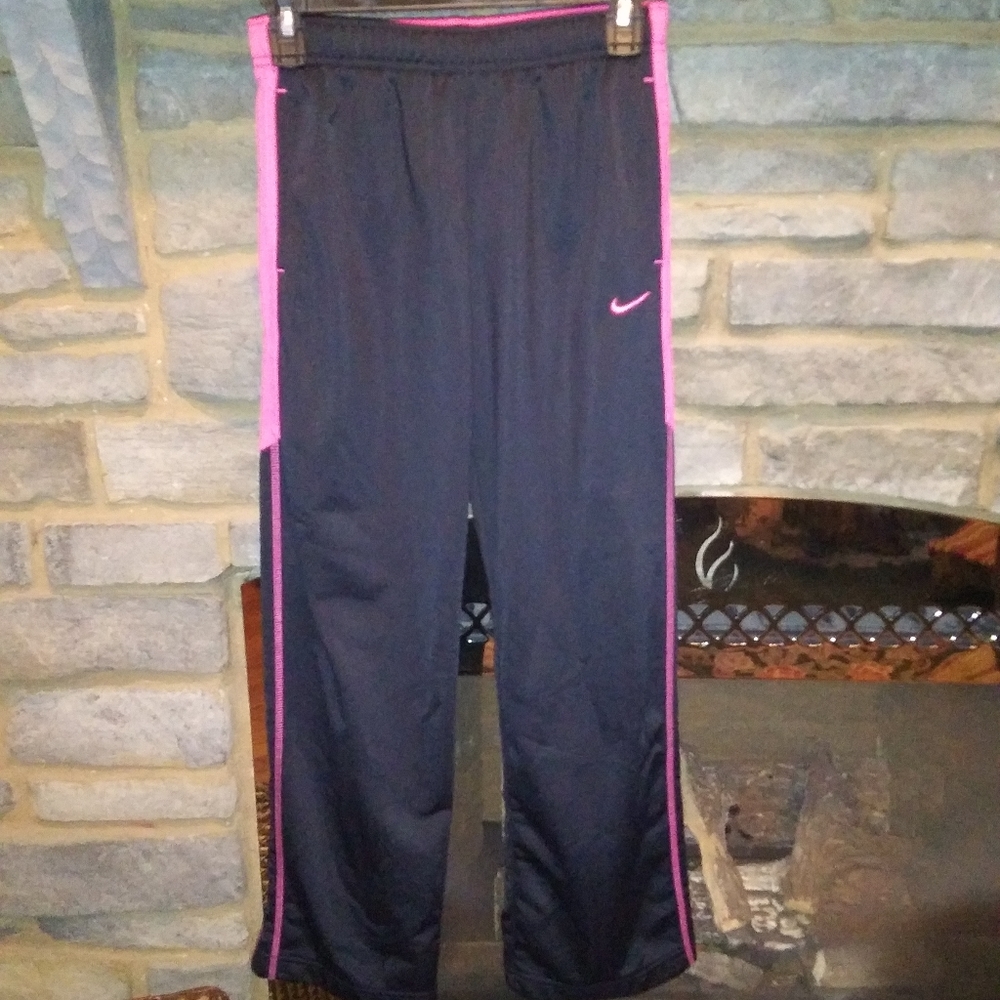 Nike Therma fit pants